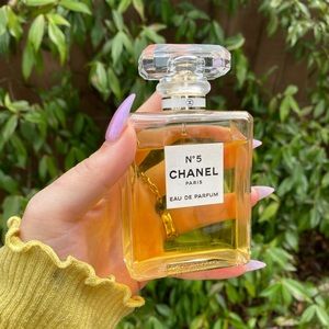 Chanel No 5 Perfume (100ml)